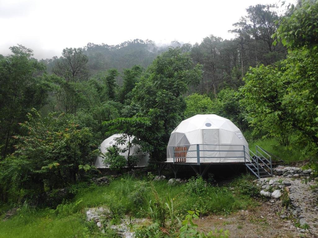 CAMPING IN NAINITAL
