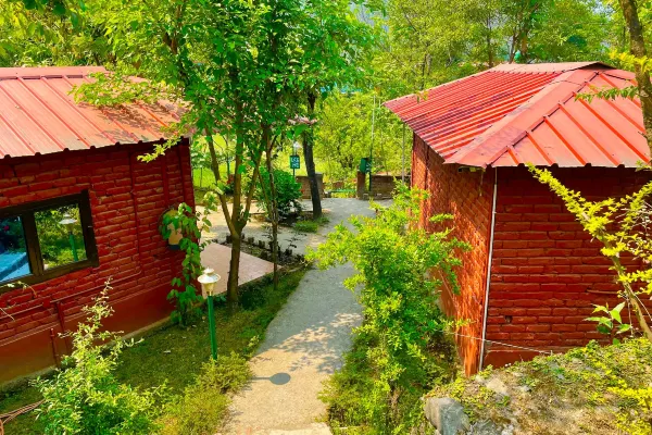 CAMPING IN KEDARNATH, BASECAMP KEDARNATH